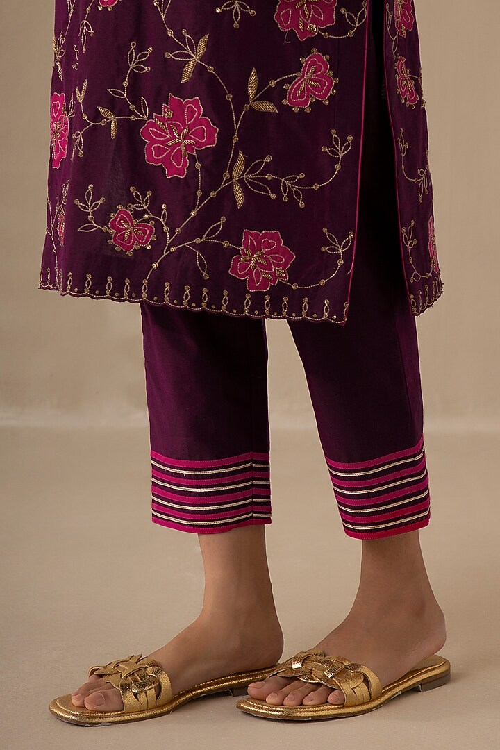 Wine Silk Chanderi Embroidered Kurta Set by Sureena Chowdhri at Pernia's Pop Up Shop