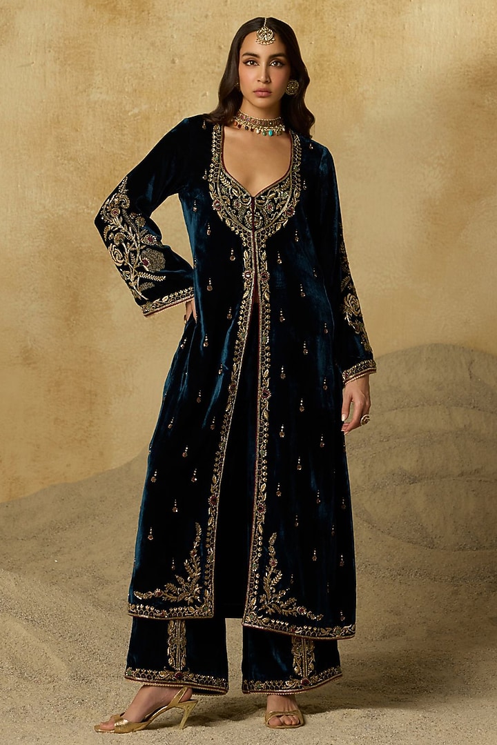 Peacock Blue Silk Velvet Zardosi Embroidered Wedding Anarkali Set by Sureena Chowdhri at Pernia's Pop Up Shop