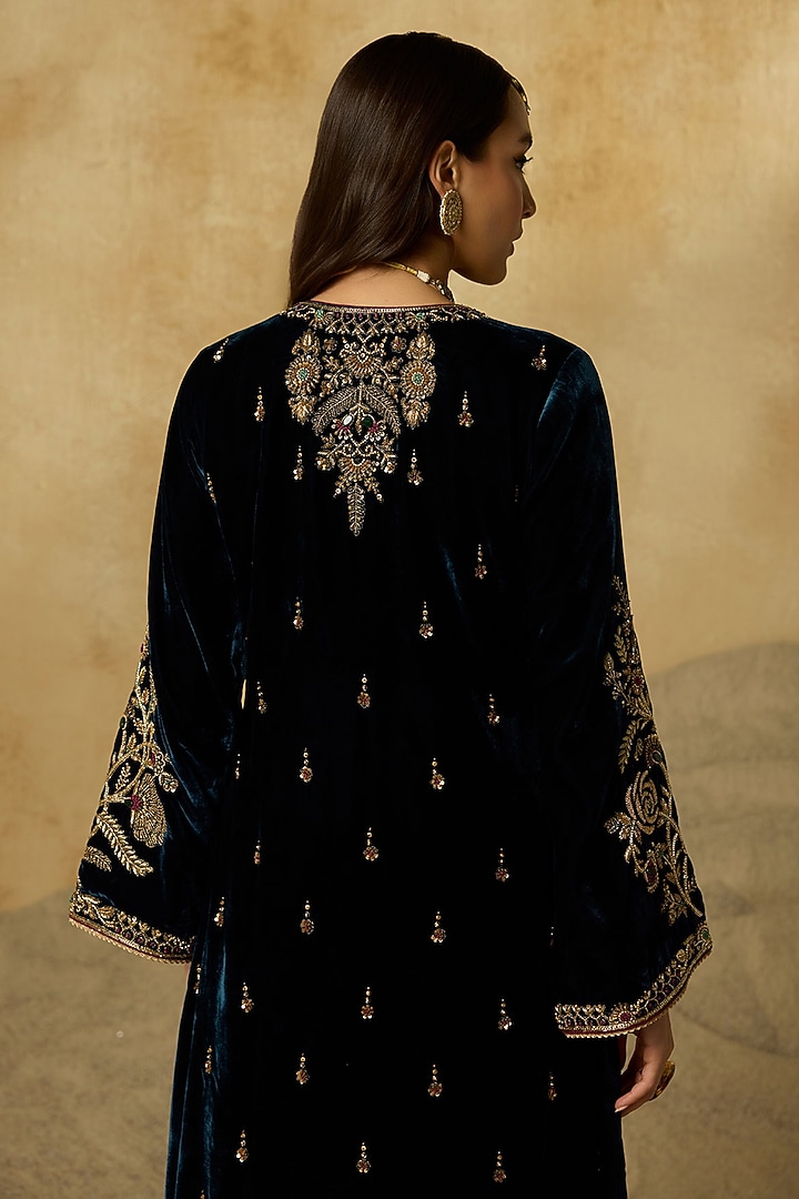 Peacock Blue Silk Velvet Zardosi Embroidered Wedding Anarkali Set by Sureena Chowdhri at Pernia's Pop Up Shop