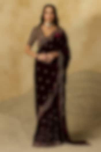 Burgundy Silk Velvet Zardosi Embroidered Reception Saree Set by Sureena Chowdhri at Pernia's Pop Up Shop