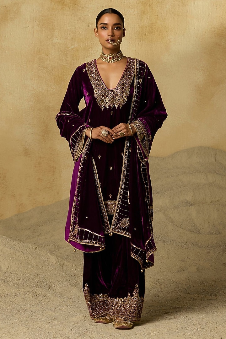 Plum Silk Velvet Aari Embroidered Farshi Set by Sureena Chowdhri at Pernia's Pop Up Shop