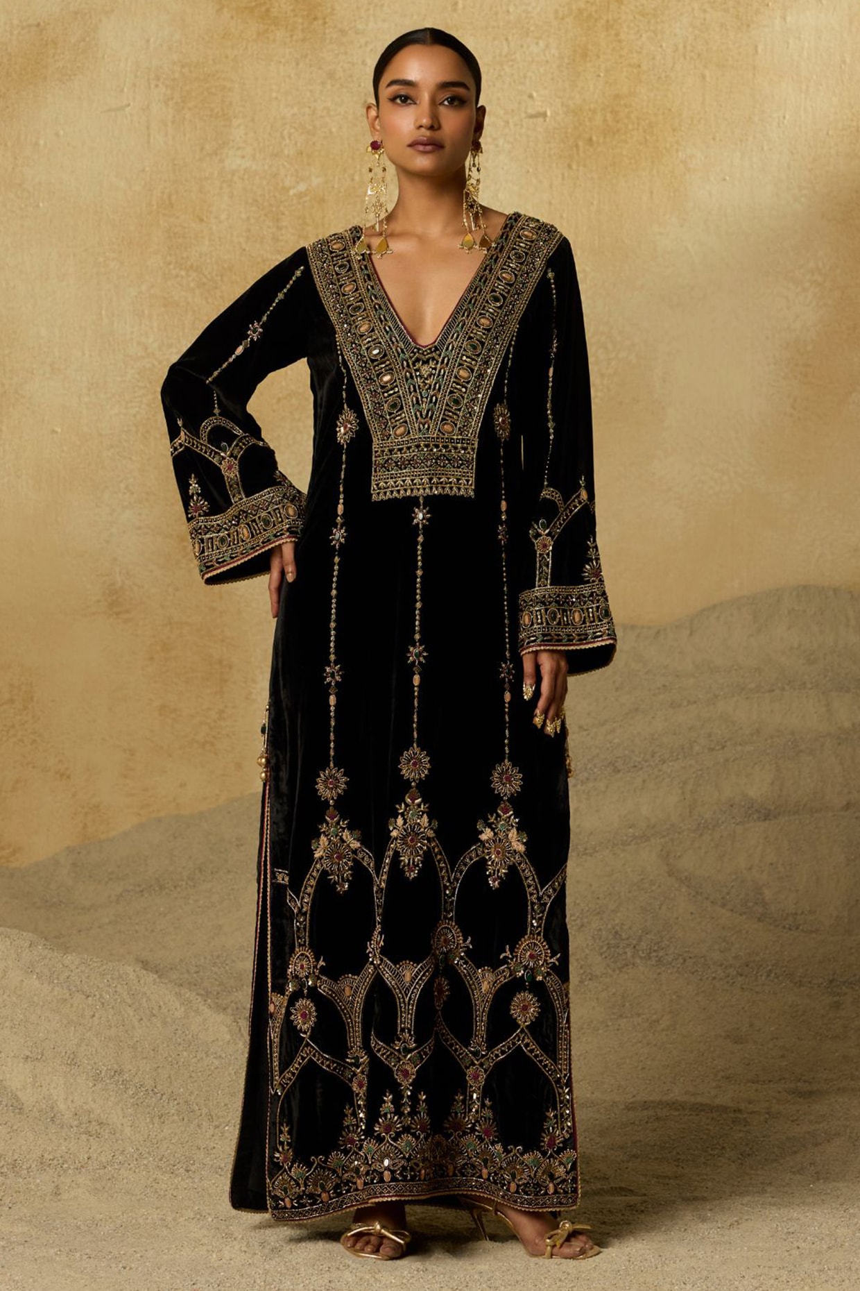 Sureena Chowdhri Black Silk Velvet Aari Embroidered Kaftan