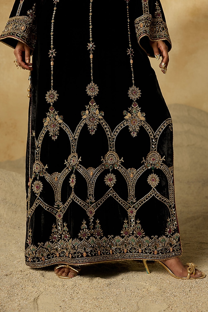 Dark Falsa Silk Velvet Aari Embroidered Kaftan by Sureena Chowdhri at Pernia's Pop Up Shop