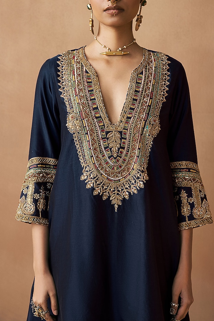 Navy Blue Silk Chanderi Applique Embroidered Kurta Set by Sureena Chowdhri at Pernia's Pop Up Shop