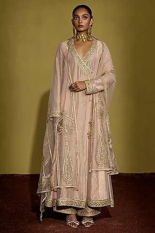 Peach Gold Tissue Silk Handwork Angrakha Kurta Set by Sureena Chowdhri