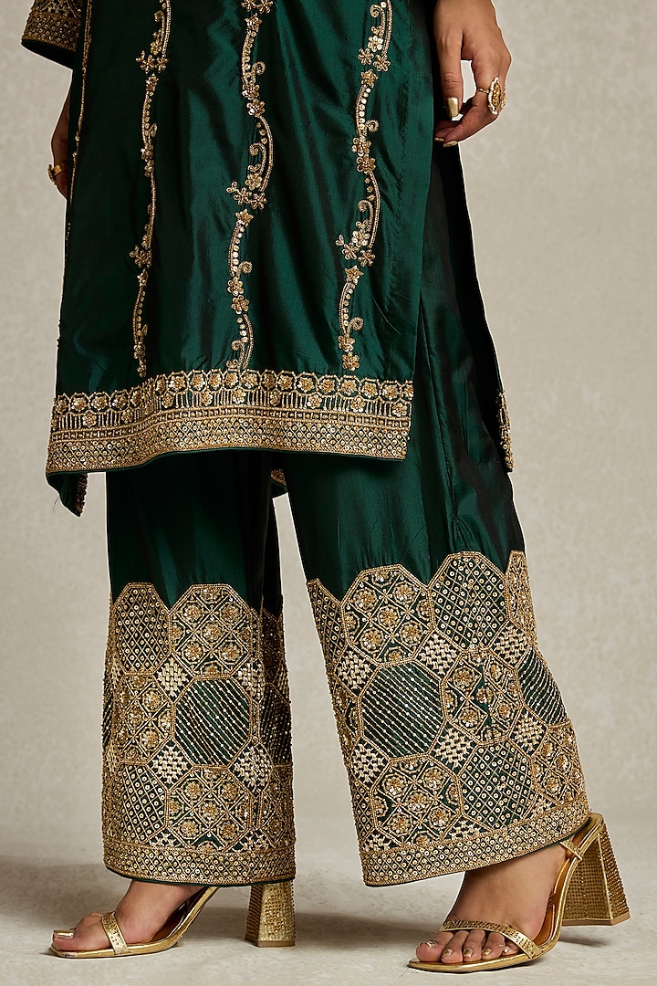 Bottle Green Pure Silk Hand Embroidered Kurta Set by Sureena Chowdhri at Pernia's Pop Up Shop