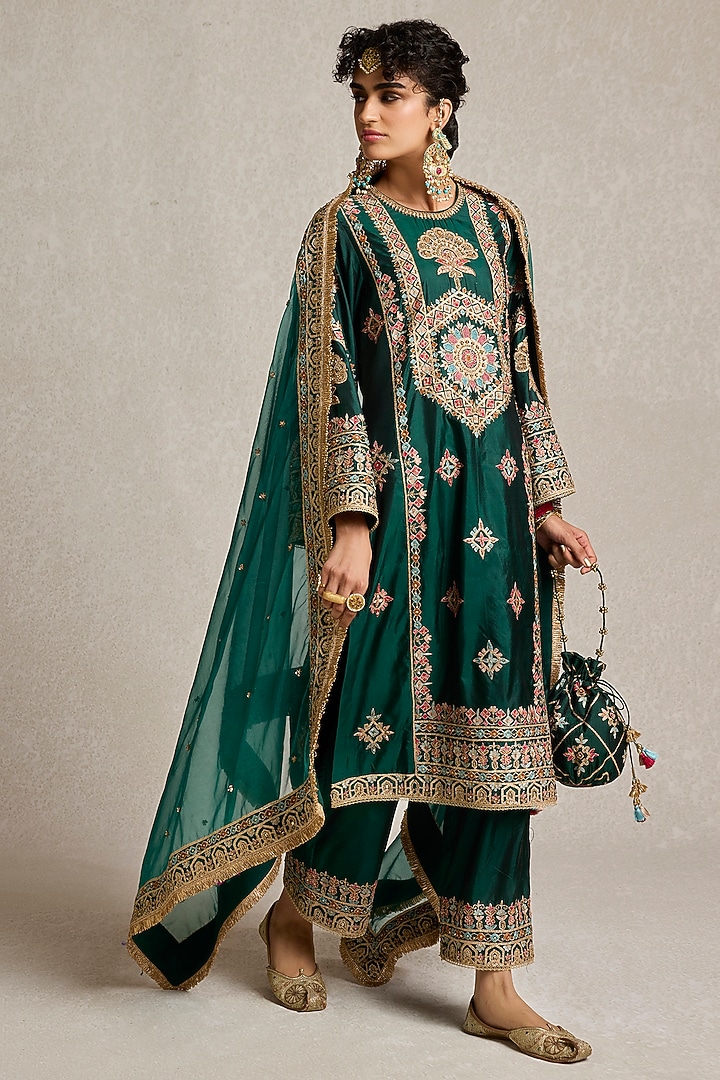 Deep Bottle Green Pure Silk Sitara Embroidered Kurta Set by Sureena Chowdhri at Pernia's Pop Up Shop