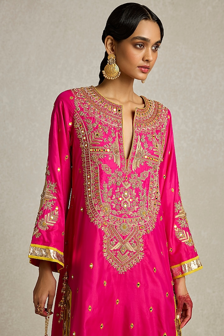 Rani Pink Silk Zardosi & Thread Work Kaftan by Sureena Chowdhri at Pernia's Pop Up Shop