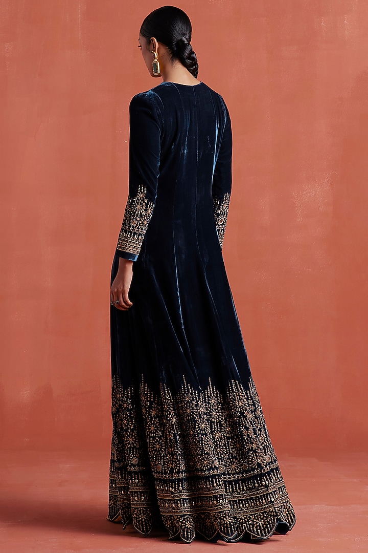 Peacock Blue Silk Velvet Zardosi Work Bridal Anarkali Set by Sureena Chowdhri at Pernia's Pop Up Shop