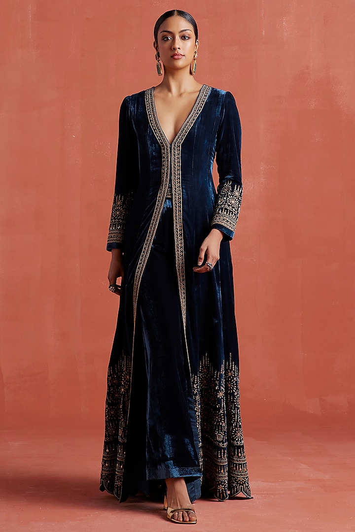 Peacock Blue Silk Velvet Zardosi Work Bridal Anarkali Set by Sureena Chowdhri at Pernia's Pop Up Shop