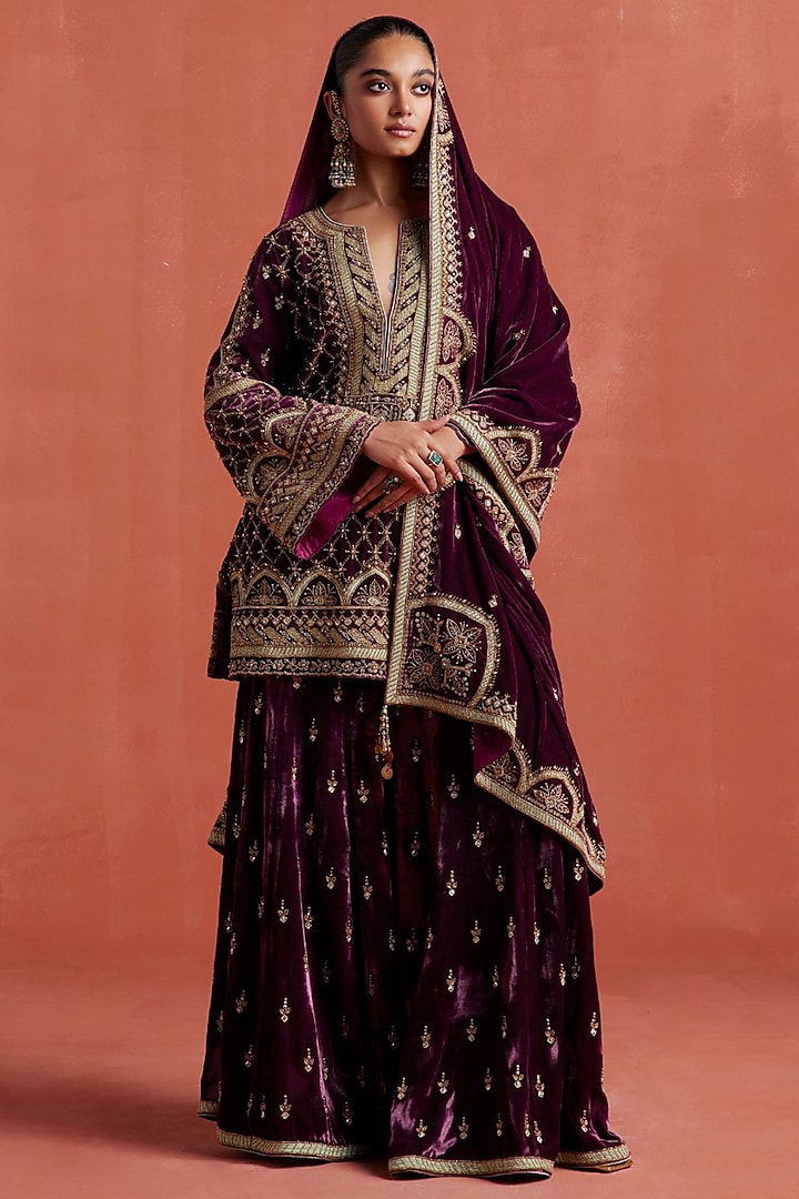 Wine Silk Velvet Zardosi Hand Work Kurta Set by Sureena Chowdhri at Pernia's Pop Up Shop