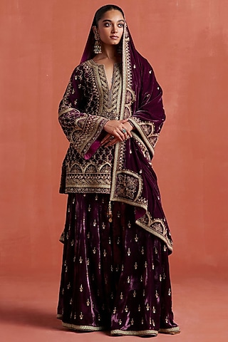 Wine Silk Velvet Zardosi Hand Work Kurta Set by Sureena Chowdhri
