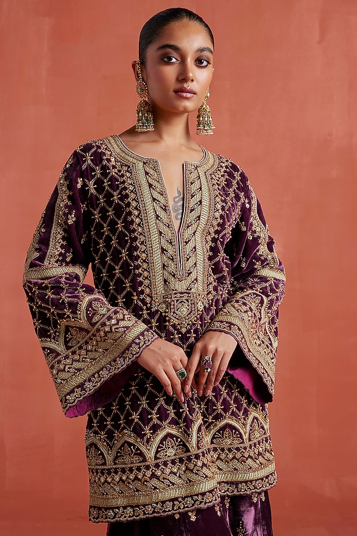 Wine Silk Velvet Zardosi Hand Work Kurta Set by Sureena Chowdhri at Pernia's Pop Up Shop