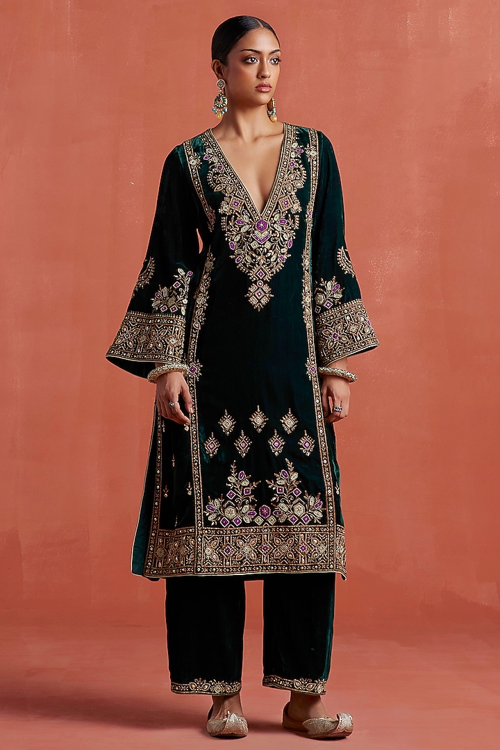 Bottle Green Silk Velvet Zardosi Hand Embroidered Kurta Set by Sureena Chowdhri at Pernia's Pop Up Shop