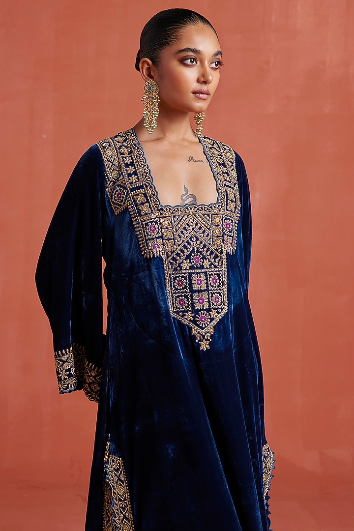 Peacock Blue Silk Velvet Cutwork Kaftan by Sureena Chowdhri at Pernia's Pop Up Shop