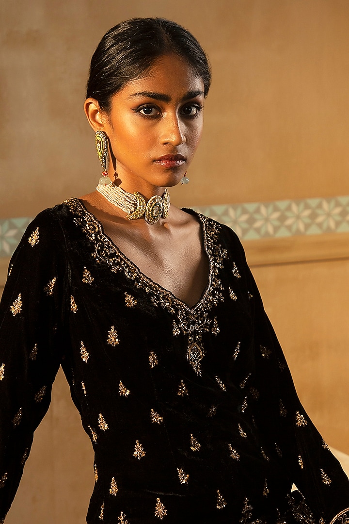 Black Silk Velvet Gharara Set by Sureena Chowdhri at Pernia's Pop Up Shop