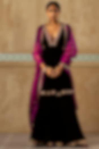 Black Silk Velvet Gharara Set by Sureena Chowdhri