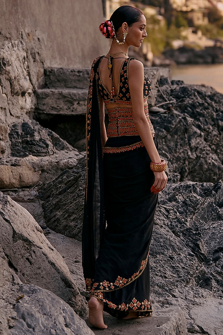 Black & Coral Georgette Pre-Stitched Jacket Bridal Saree Set by SurilyG at Pernia's Pop Up Shop