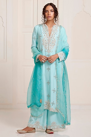 Turquoise Silk Pearl Embroidered Kurta Set by SurilyG