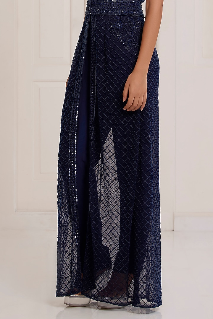 Blue Net Embellished Kurta Set by SurilyG at Pernia's Pop Up Shop