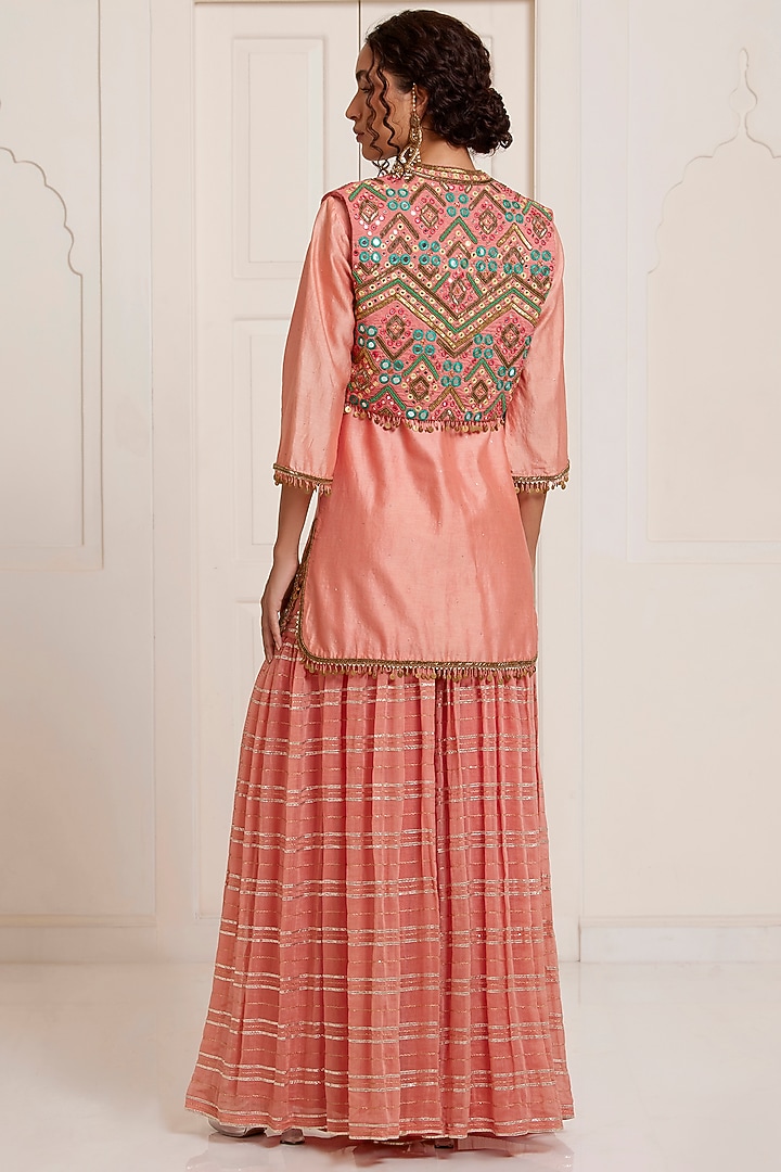 Peach Chanderi Kurta Set by SurilyG at Pernia's Pop Up Shop