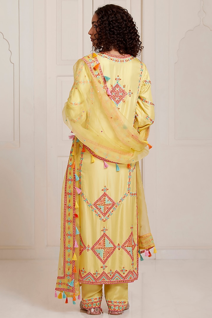 Yellow Silk & Organza Embroidered Kurta Set by SurilyG at Pernia's Pop Up Shop