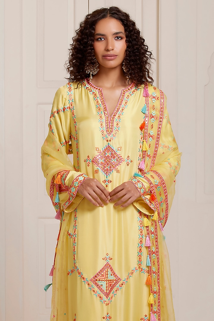 Yellow Silk & Organza Embroidered Kurta Set by SurilyG at Pernia's Pop Up Shop