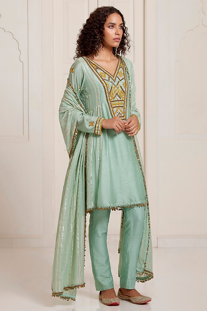 Green Chanderi Embroidered Kurta Set by SurilyG at Pernia's Pop Up Shop