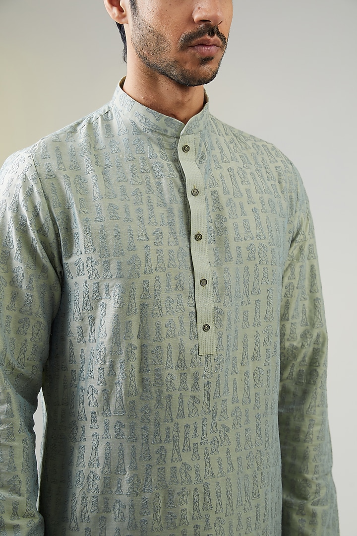Pearl Grey Cotton Silk Hand Embroidered Kurta Set by SURBHI PANSARI at Pernia's Pop Up Shop