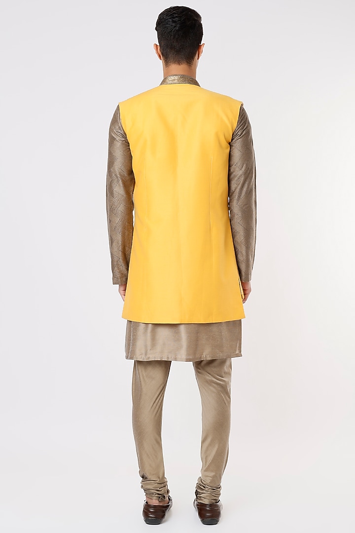 Sunset Yellow Cotton Silm Aari Embroidered Nehru Jacket by SURBHI PANSARI at Pernia's Pop Up Shop