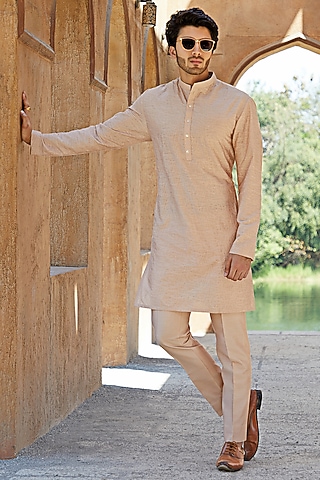 Old Rose Pink Cotton Silk Thread Embroidered Kurta Set by SURBHI PANSARI