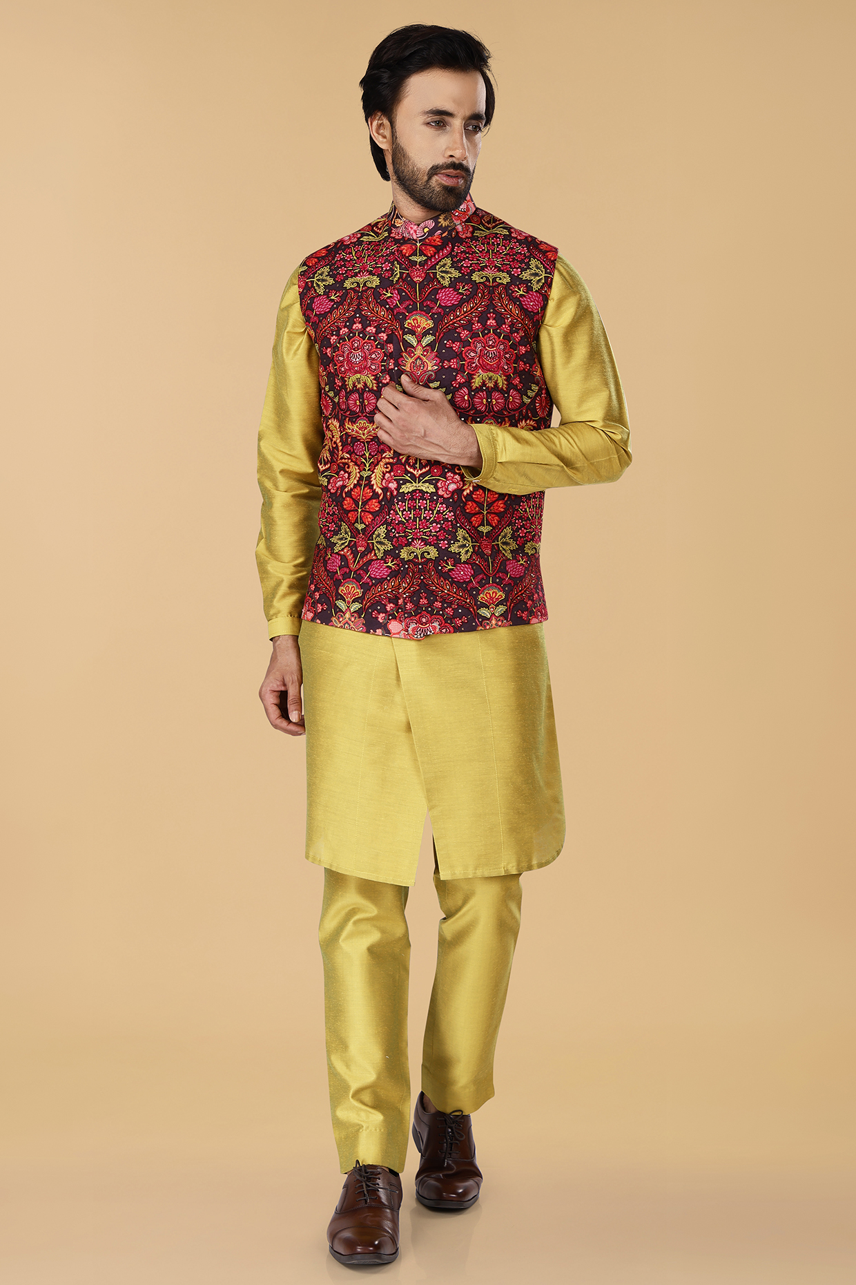 Plum Muslin Silk Printed & Hand Embroidered Bundi Jacket Set by SURBHI PANSARI