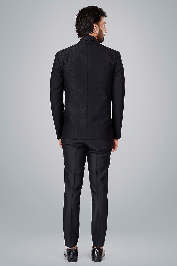 Black Cotton Silk Thread Embroidered Blazer Set by SURBHI PANSARI at Pernia's Pop Up Shop