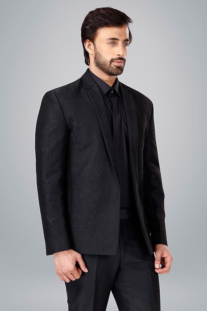 Black Cotton Silk Thread Embroidered Blazer Set by SURBHI PANSARI at Pernia's Pop Up Shop
