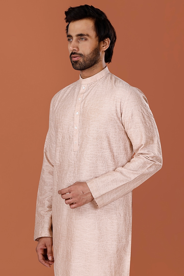Old Rose Cotton Silk Thread Embroidered Kurta Set by SURBHI PANSARI at Pernia's Pop Up Shop