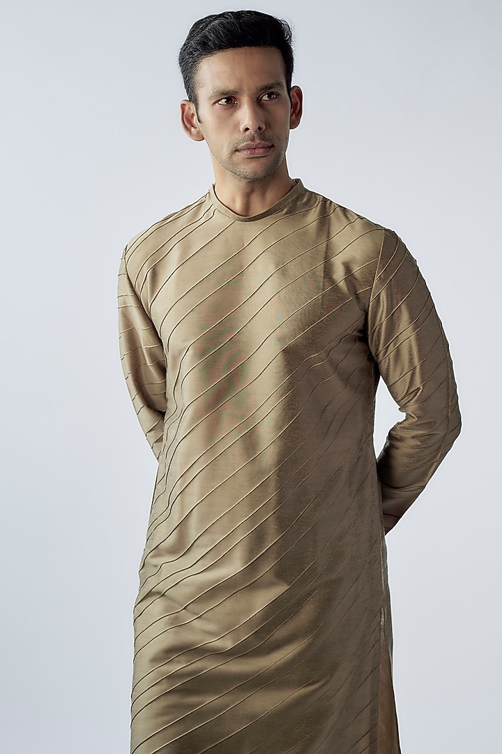 Copper Cotton Silk Kurta Set by SURBHI PANSARI at Pernia's Pop Up Shop
