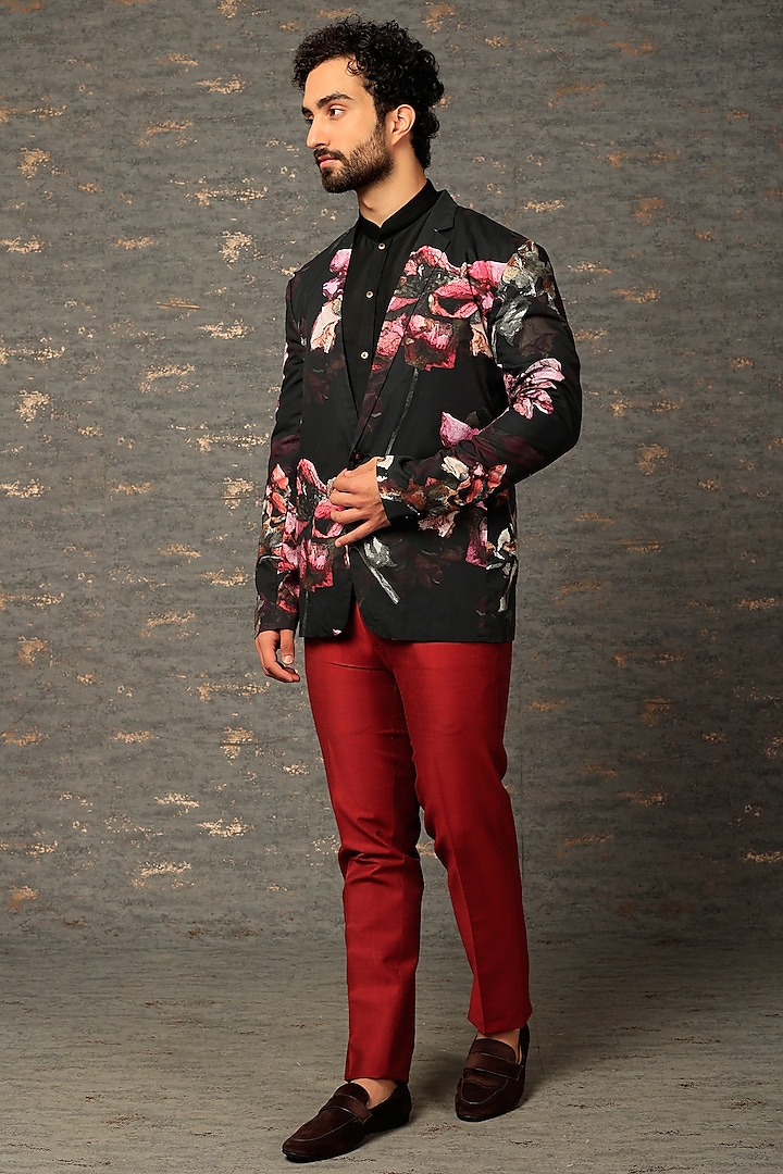 Black Floral Printed Blazer by SURBHI PANSARI