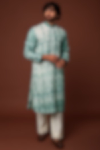 Sea Green Silk Tie-Dye Printed Kurta Set by SURBHI PANSARI at Pernia's Pop Up Shop