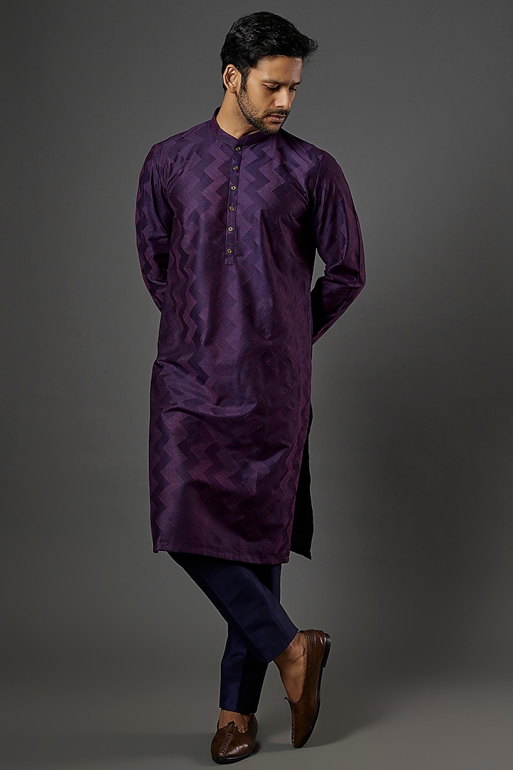 Purple Silk Kurta Set by SURBHI PANSARI at Pernia's Pop Up Shop