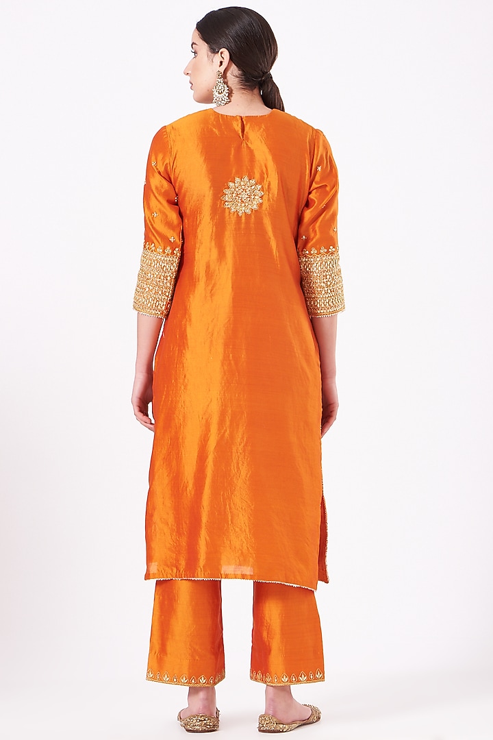 Orange Hand Embroidered Kurta Set by SURBHI SHAH at Pernia's Pop Up Shop