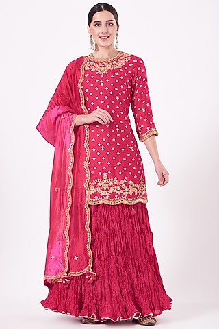 Pinkish Red Embroidered Kurta Set by SURBHI SHAH