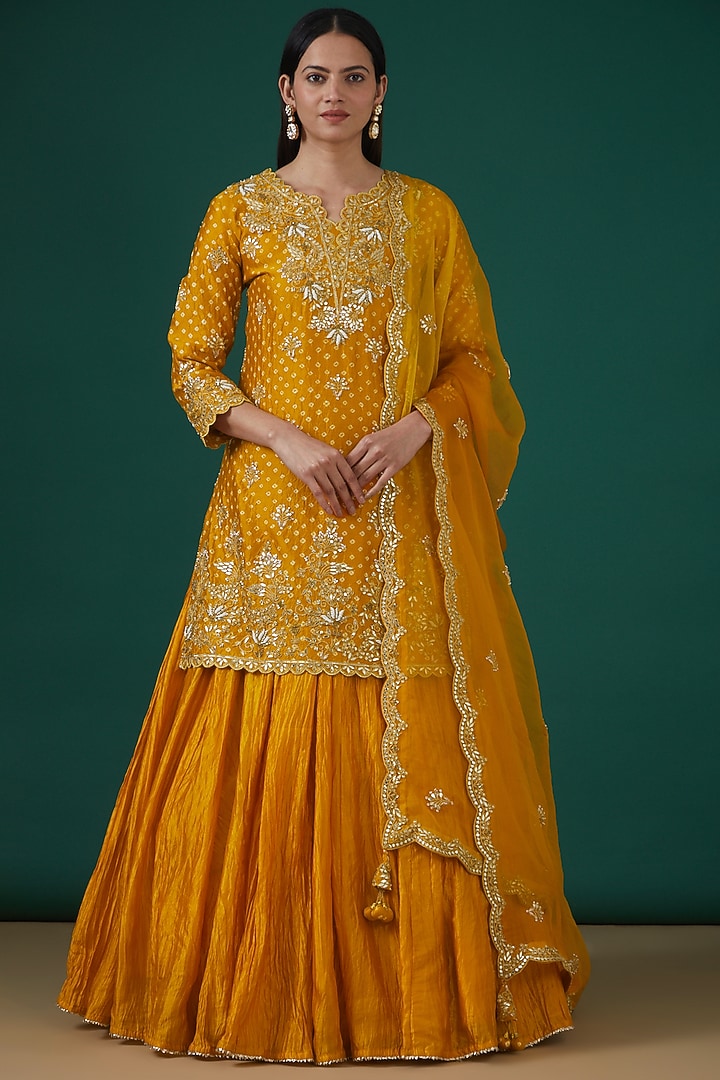 Mustard Yellow Silk Embroidered Kurta Set by SURBHI SHAH at Pernia's Pop Up Shop