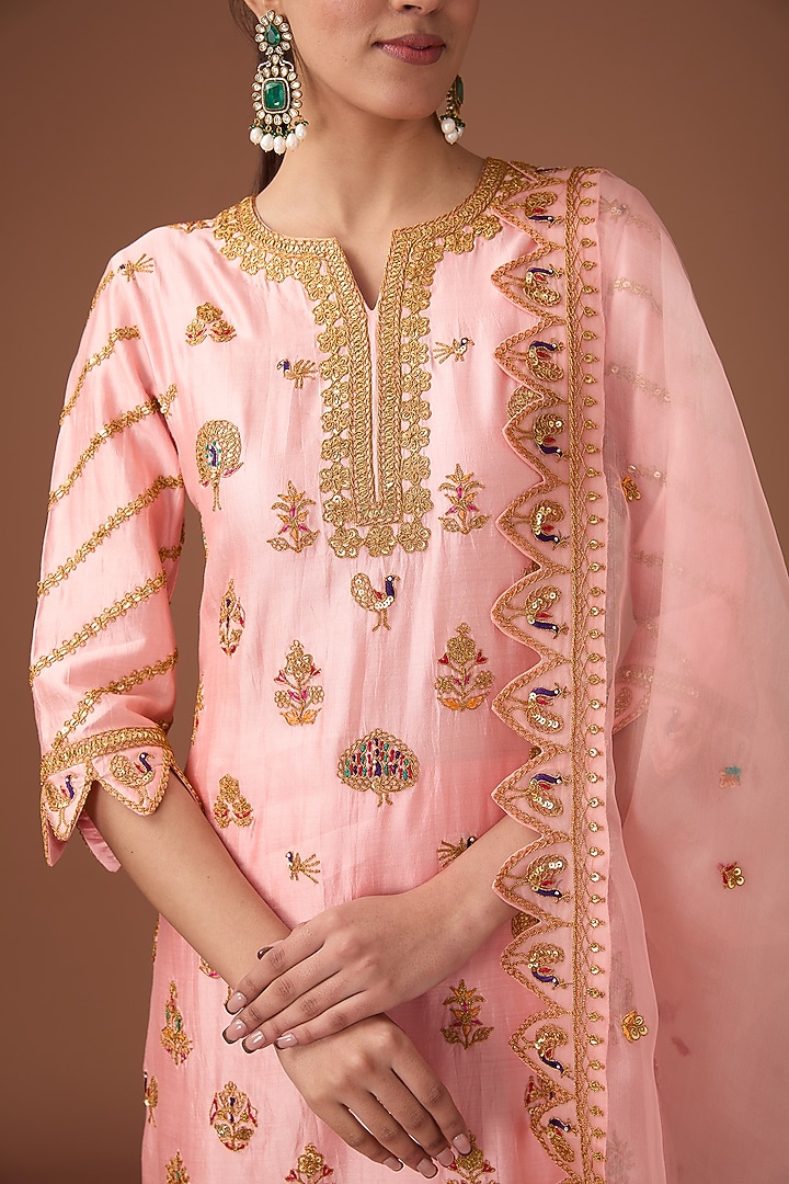 Blush Pink Pure Spun Silk Resham Work Kurta Set by Surbhi Shah at Pernia's Pop Up Shop