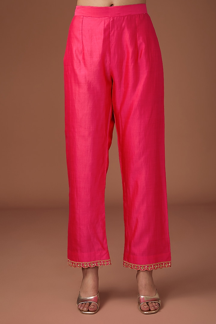 Red Pure Spun Silk Zardosi Work Kurta Set by Surbhi Shah at Pernia's Pop Up Shop