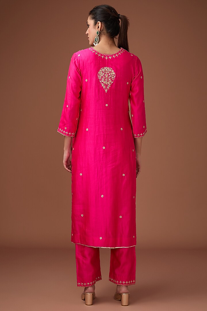 Rani Pink Pure Spun Silk Dabka Work Kurta Set by Surbhi Shah at Pernia's Pop Up Shop