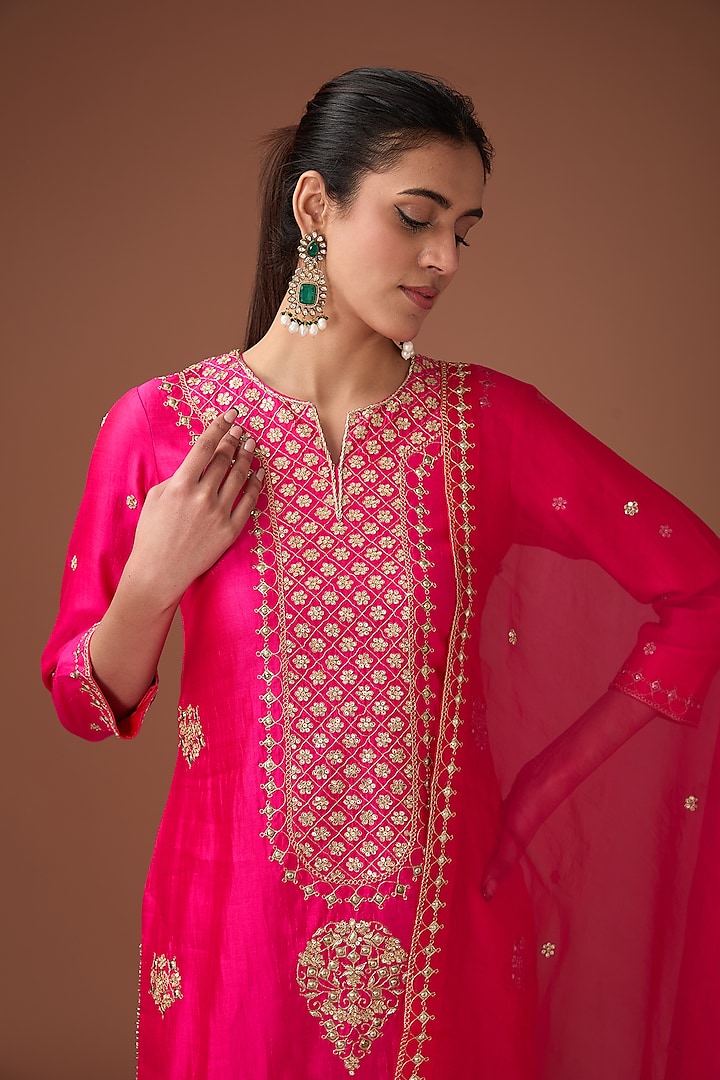 Rani Pink Pure Spun Silk Dabka Work Kurta Set by Surbhi Shah at Pernia's Pop Up Shop