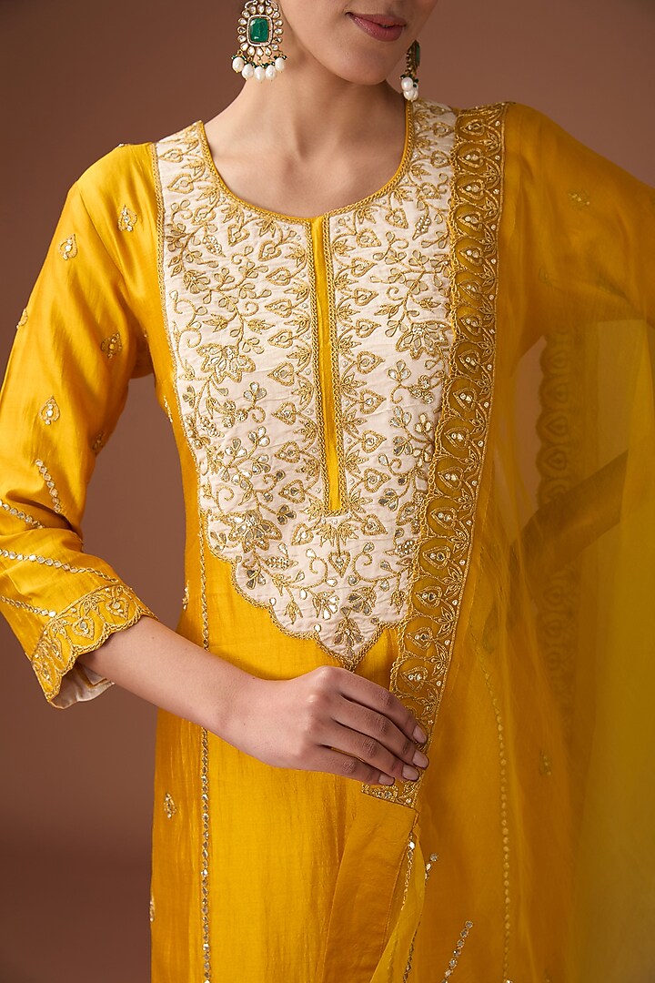 Yellow Pure Spun Silk Patch Marori Work Kurta Set by Surbhi Shah at Pernia's Pop Up Shop