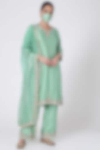 Turquoise Hand Embroidered Kurta Set by SURBHI SHAH