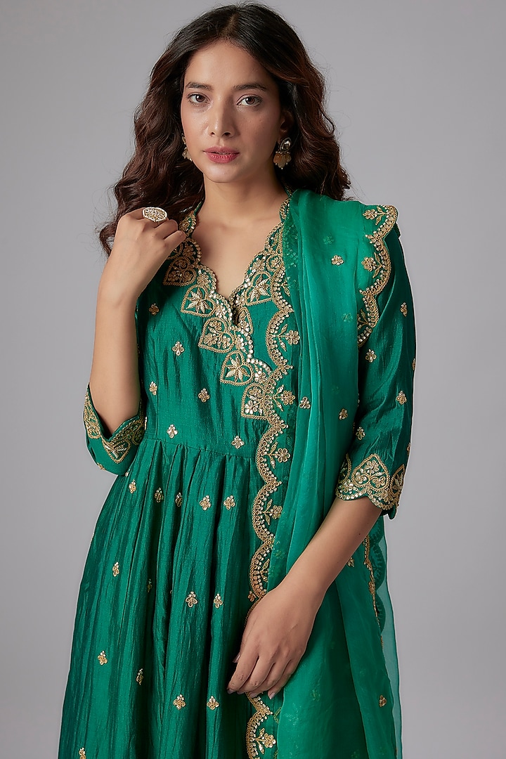 Emerald Green Pure Spun Silk Embroidered Angrakha Kurta Set by SURBHI SHAH at Pernia's Pop Up Shop