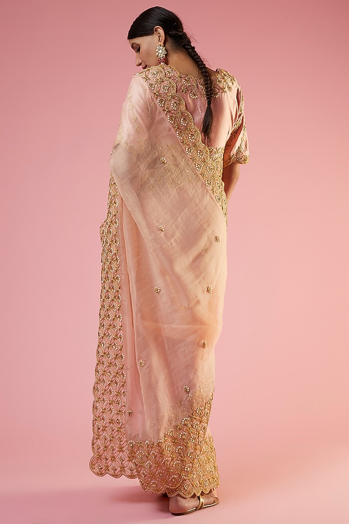 Peach Organza Embroidered Reception Saree Set by SURBHI SHAH at Pernia's Pop Up Shop